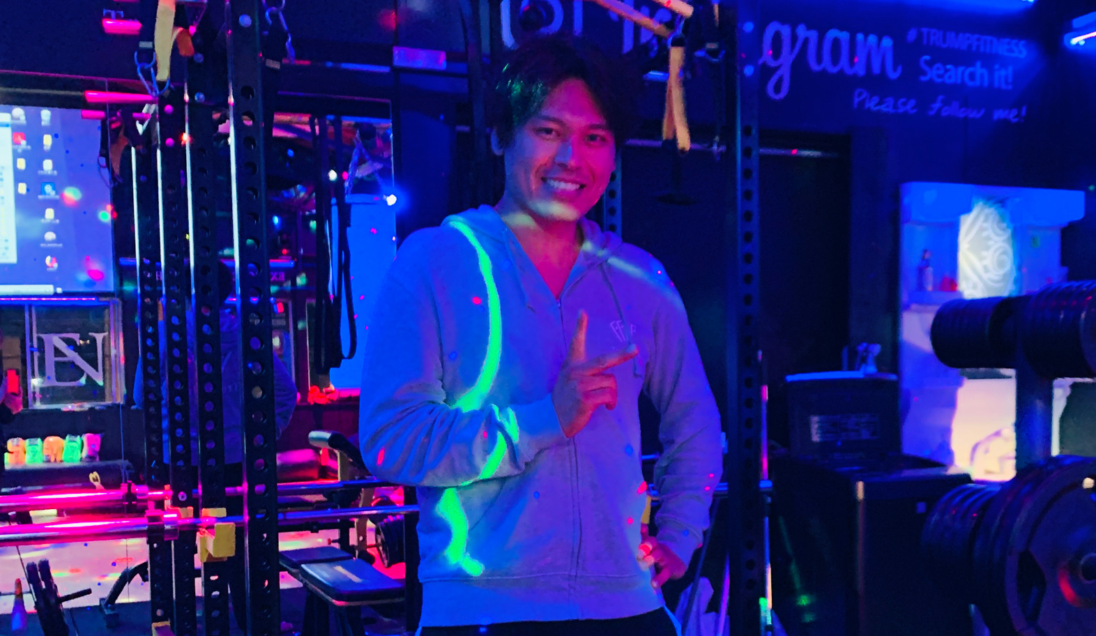 川口市,川口,西川口,蕨,南浦和,東浦和,ジム,フィットネス,ダイエット,パーソナルトレーニング,暗闇,尻